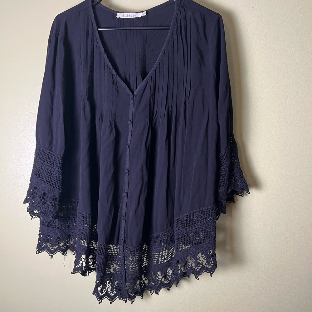 Solitaire Elegant Black Lace Trim Women's Top - Picture 5 of 9